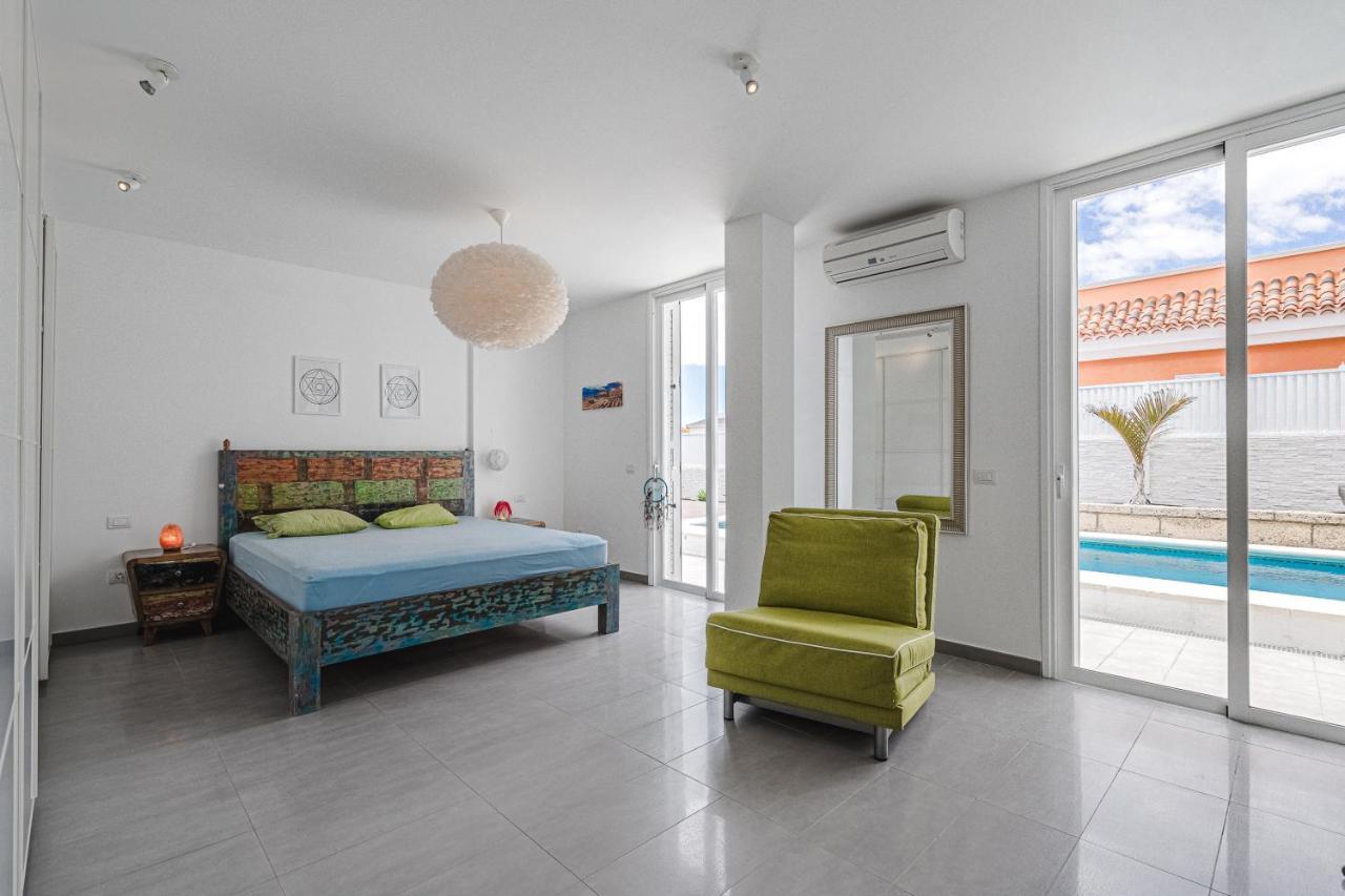 Modern 3Bdr Villa With Heated Pool Эль-Медано Экстерьер фото