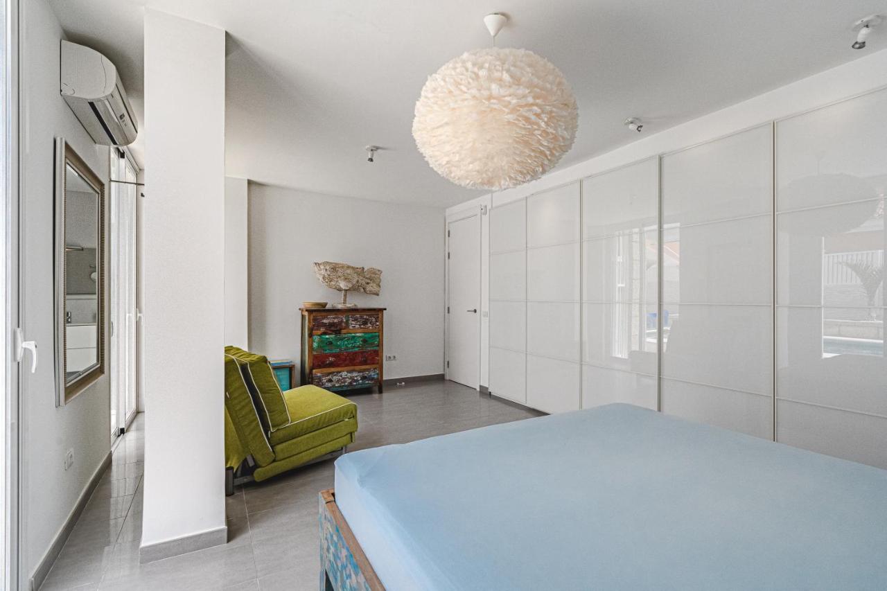 Modern 3Bdr Villa With Heated Pool Эль-Медано Экстерьер фото